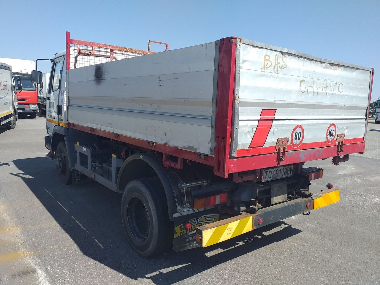 DAF AE 45 - Kipper vrachtwagen: afbeelding 4 DAF AE 45 - Kipper vrachtwagen: afbeelding 4