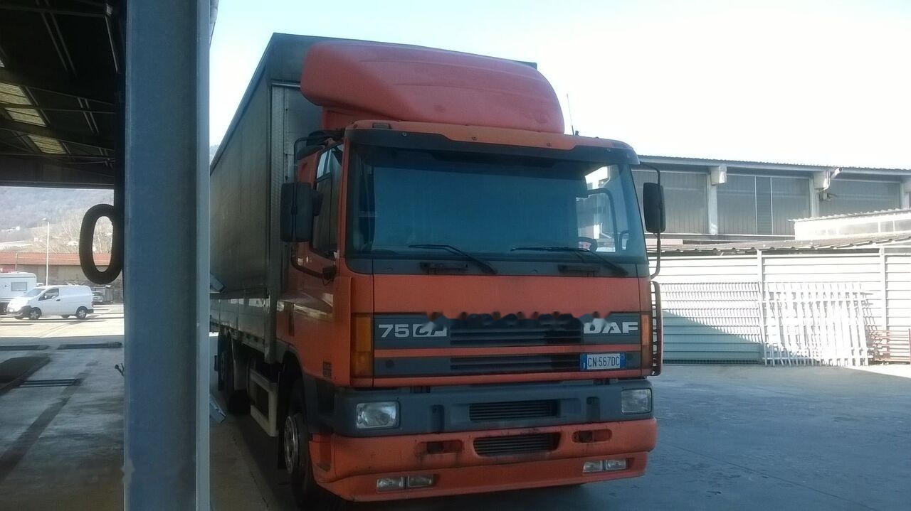 DAF CF 75.290 - Schuifzeilen vrachtwagen: afbeelding 3 DAF CF 75.290 - Schuifzeilen vrachtwagen: afbeelding 3