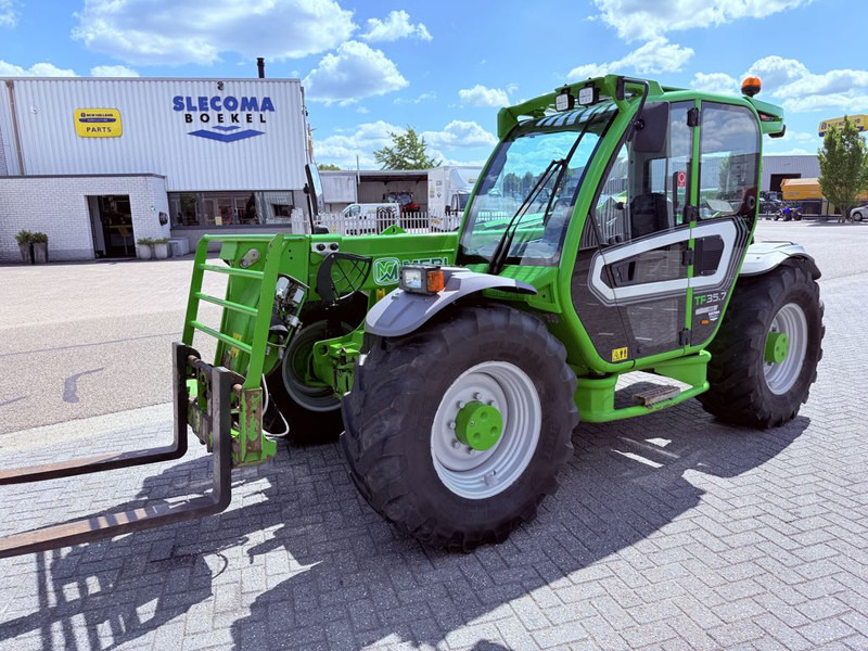 Merlo TF35.7-140 Telehandler - Verreiker: afbeelding 1 Merlo TF35.7-140 Telehandler - Verreiker: afbeelding 1