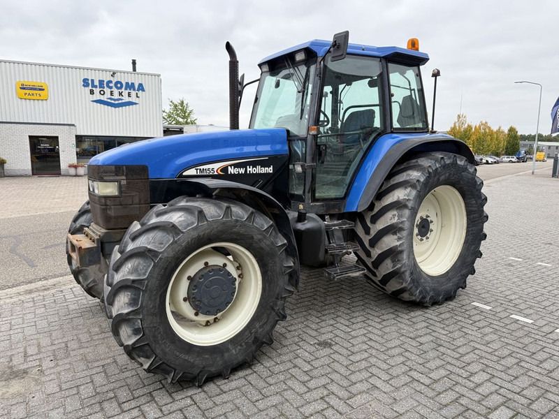 New Holland 8360 Range Command - Tractor: afbeelding 1 New Holland 8360 Range Command - Tractor: afbeelding 1