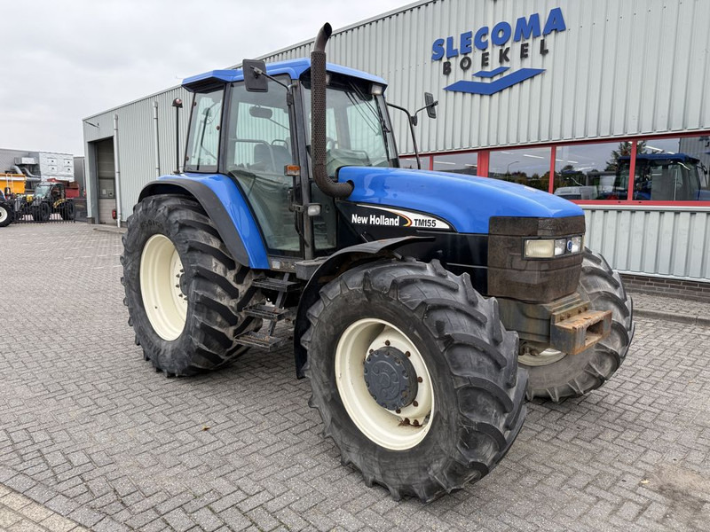 New Holland 8360 Range Command - Tractor: afbeelding 4 New Holland 8360 Range Command - Tractor: afbeelding 4
