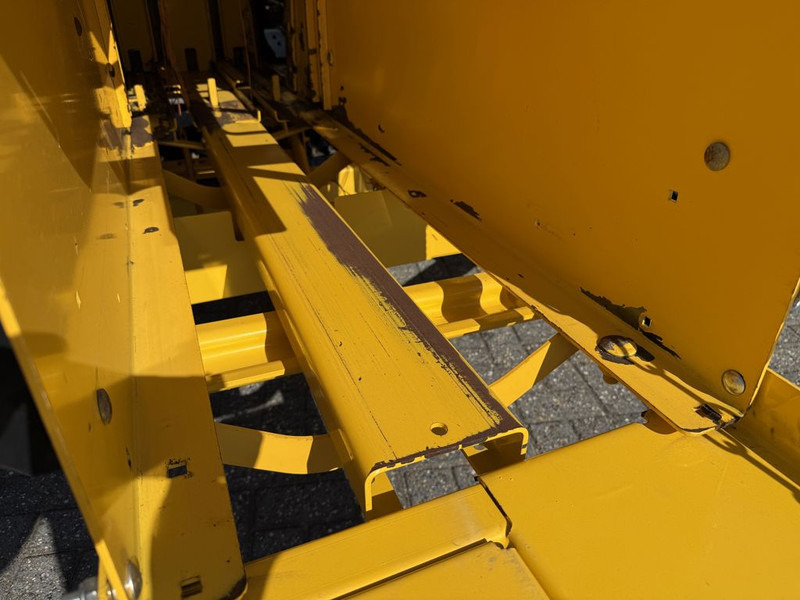 Vierkante balenpers New Holland BC5060 Mini Balenpers: afbeelding 8 Vierkante balenpers New Holland BC5060 Mini Balenpers: afbeelding 8