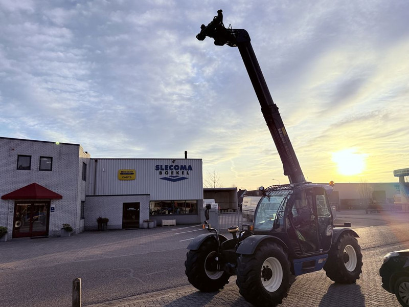 New Holland LM5040 - Verreiker: afbeelding 5 New Holland LM5040 - Verreiker: afbeelding 5