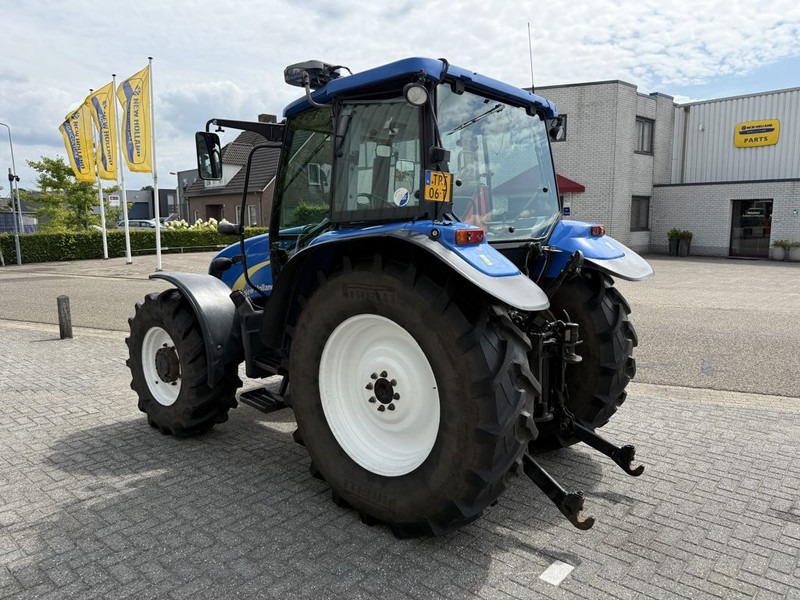 New Holland T5040 CAB + GPS - Tractor: afbeelding 2 New Holland T5040 CAB + GPS - Tractor: afbeelding 2