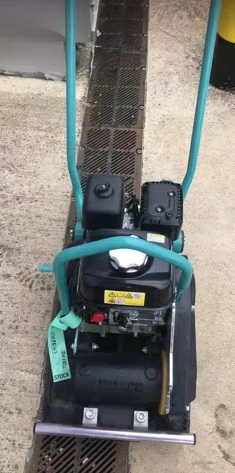 AMMANN APF12/40 - Trilplaat: afbeelding 2 AMMANN APF12/40 - Trilplaat: afbeelding 2