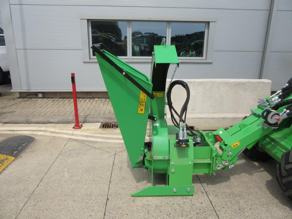 AVANT WOOD CHIPPER CH100 - Kniklader: afbeelding 2 AVANT WOOD CHIPPER CH100 - Kniklader: afbeelding 2