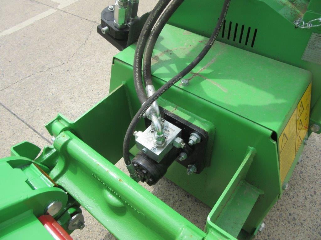 AVANT WOOD CHIPPER CH100 - Kniklader: afbeelding 5 AVANT WOOD CHIPPER CH100 - Kniklader: afbeelding 5