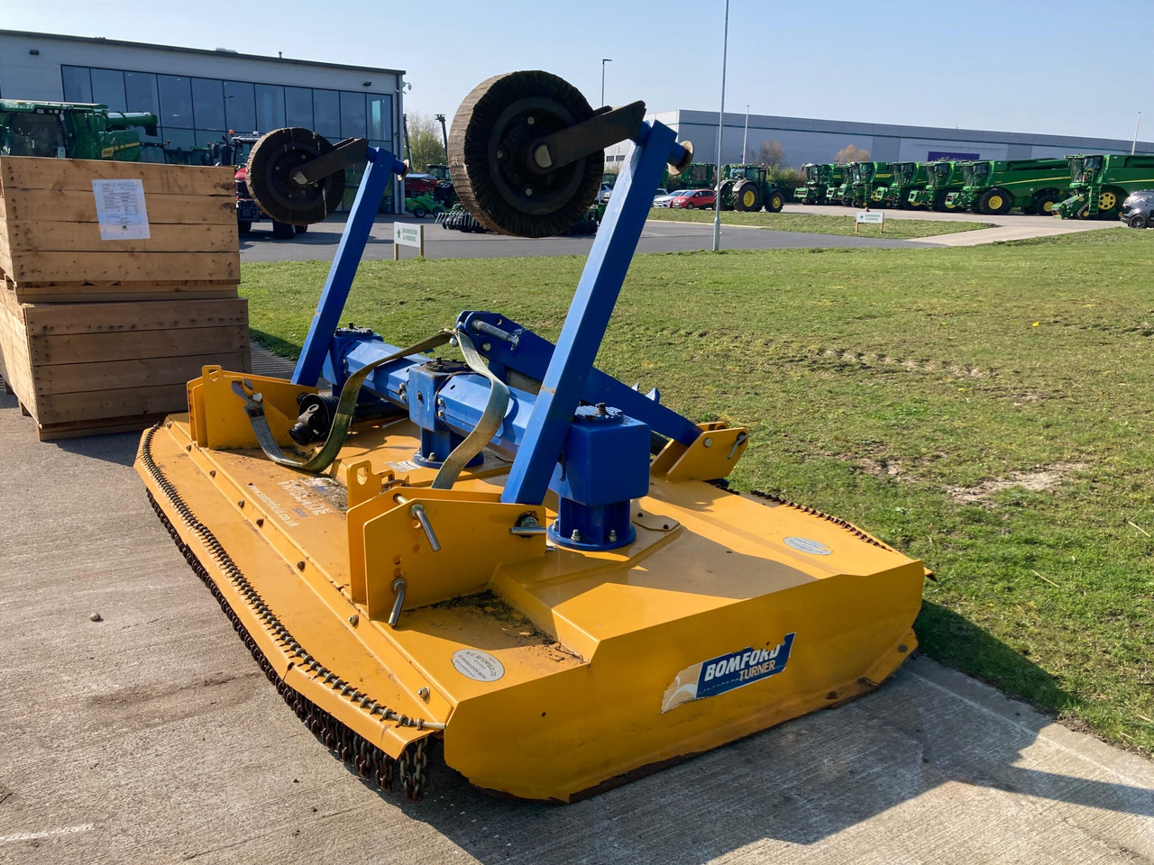 Bomford Turner Triblade3000 - Klepelmaaier/ Mulcher: afbeelding 5 Bomford Turner Triblade3000 - Klepelmaaier/ Mulcher: afbeelding 5