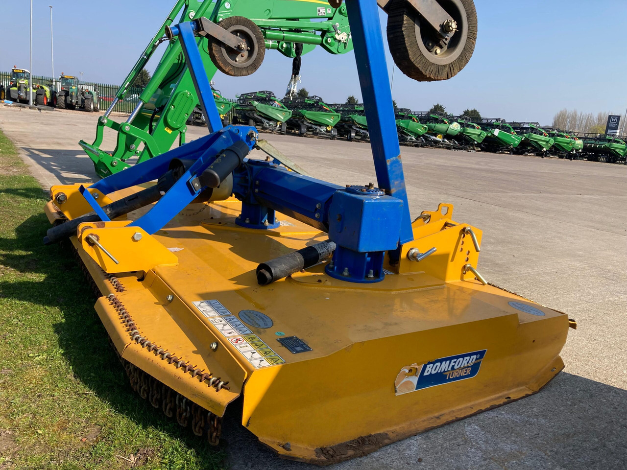 Bomford Turner Triblade3000 - Klepelmaaier/ Mulcher: afbeelding 2 Bomford Turner Triblade3000 - Klepelmaaier/ Mulcher: afbeelding 2