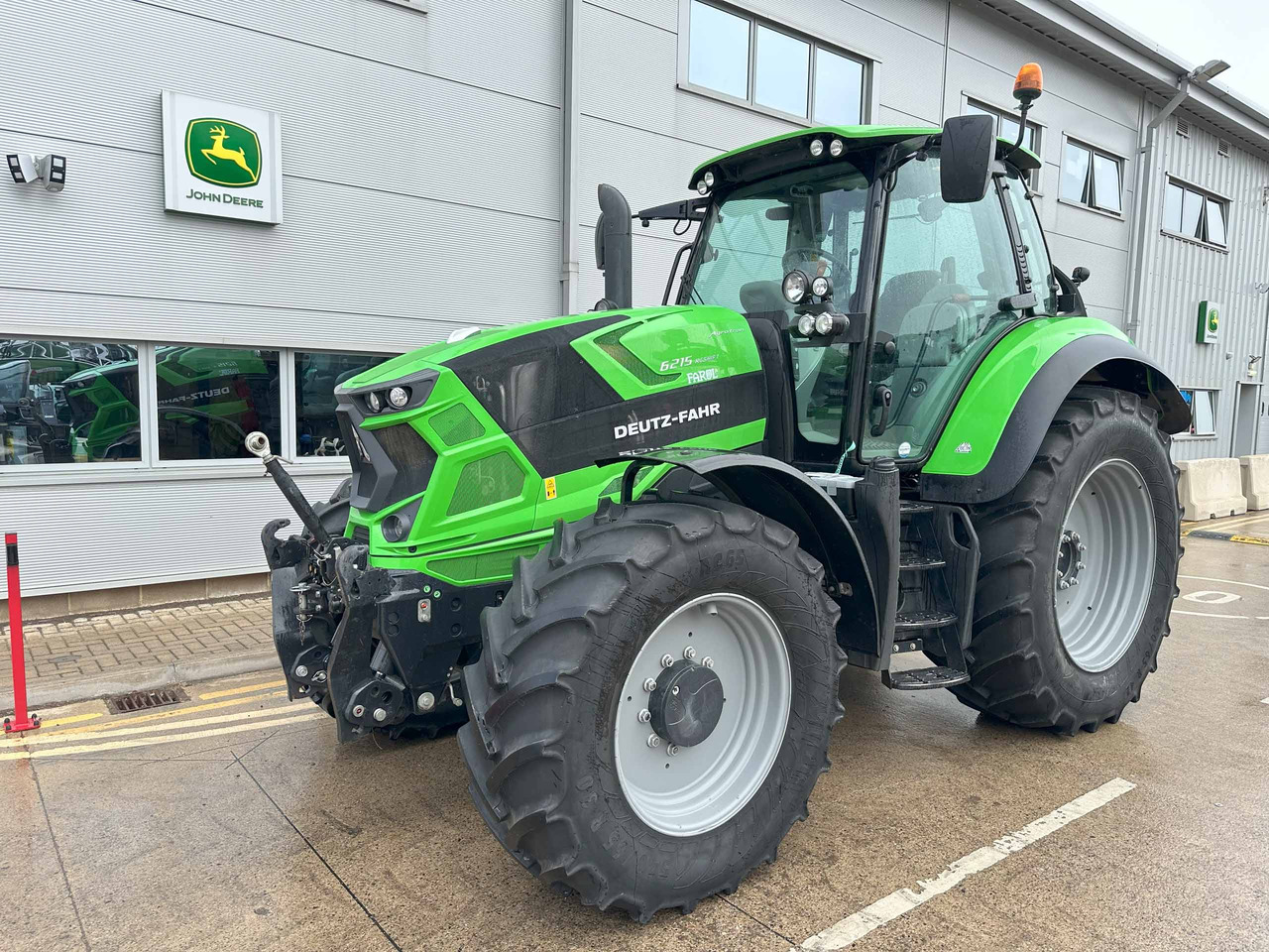 Deutz 6215RC - Tractor: afbeelding 1 Deutz 6215RC - Tractor: afbeelding 1