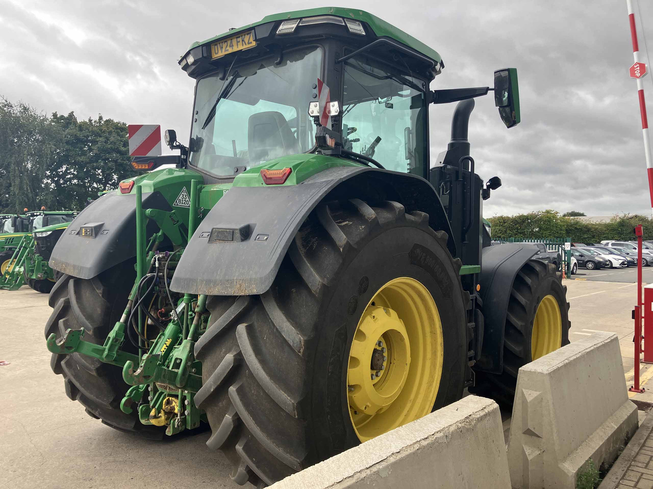 John Deer 7R 350 - Tractor: afbeelding 5 John Deer 7R 350 - Tractor: afbeelding 5