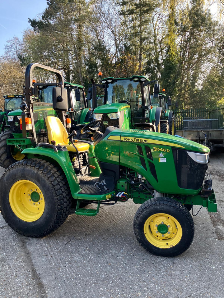 John Deere 3046R Compact Tractor - Mini tractor: afbeelding 4 John Deere 3046R Compact Tractor - Mini tractor: afbeelding 4