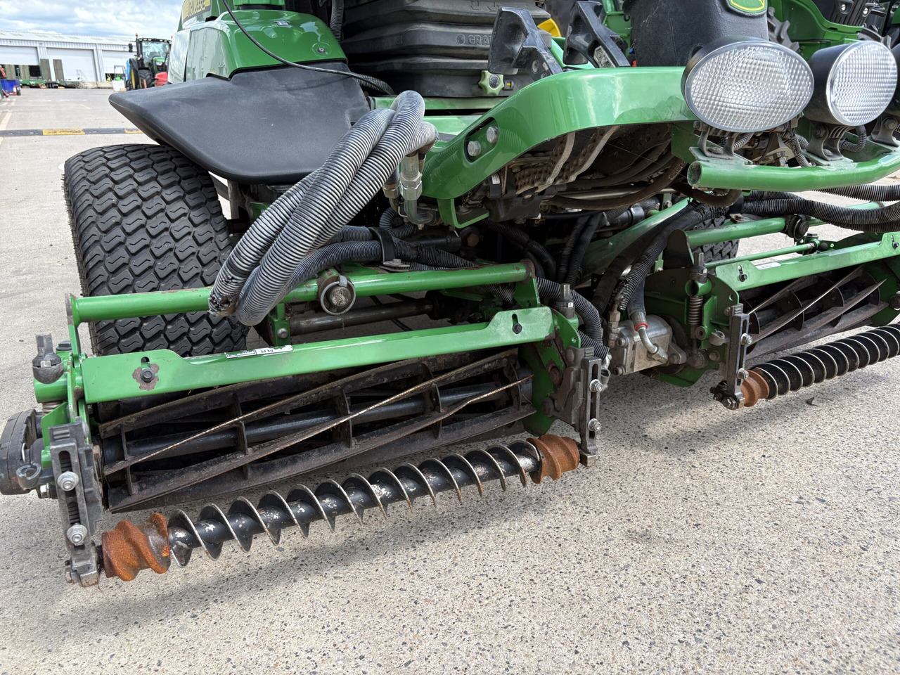 John Deere 7200A Triple Mower - Gazonmaaier: afbeelding 5 John Deere 7200A Triple Mower - Gazonmaaier: afbeelding 5