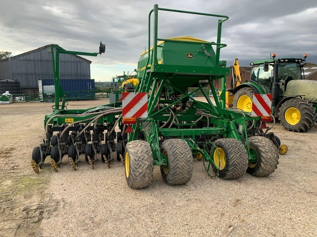 John Deere 750A - Zaai-/ Plantmachine: afbeelding 5 John Deere 750A - Zaai-/ Plantmachine: afbeelding 5