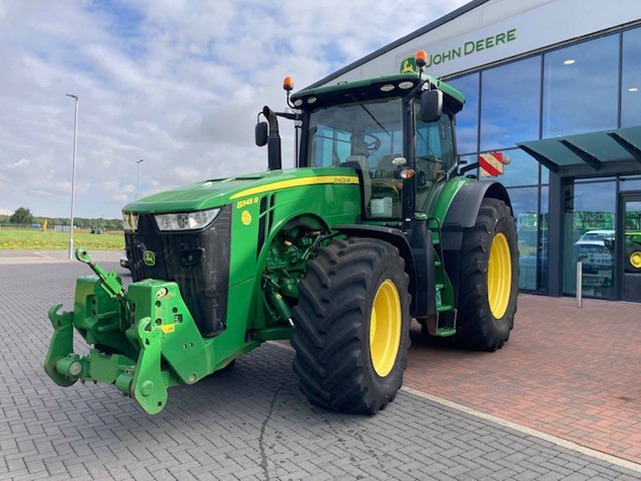 John Deere 8345R - Tractor: afbeelding 1 John Deere 8345R - Tractor: afbeelding 1