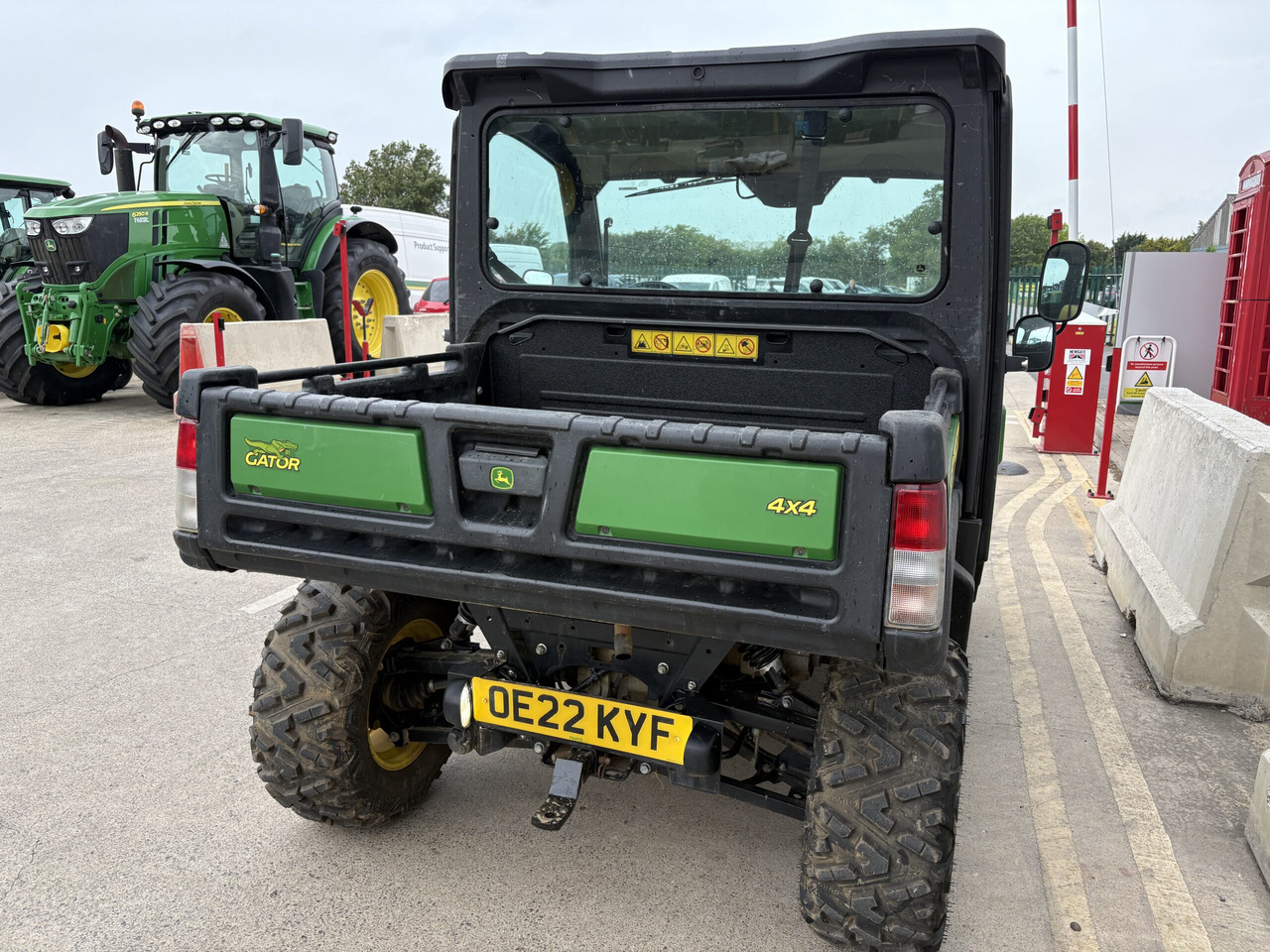 John Deere XUV865M Gator - Quad: afbeelding 4 John Deere XUV865M Gator - Quad: afbeelding 4