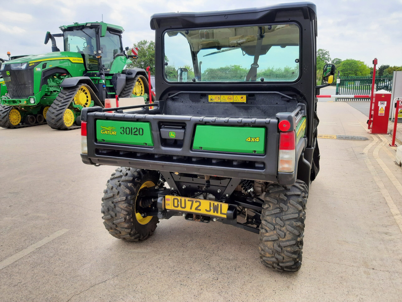 John Deere XUV865M Gator - Quad: afbeelding 4 John Deere XUV865M Gator - Quad: afbeelding 4
