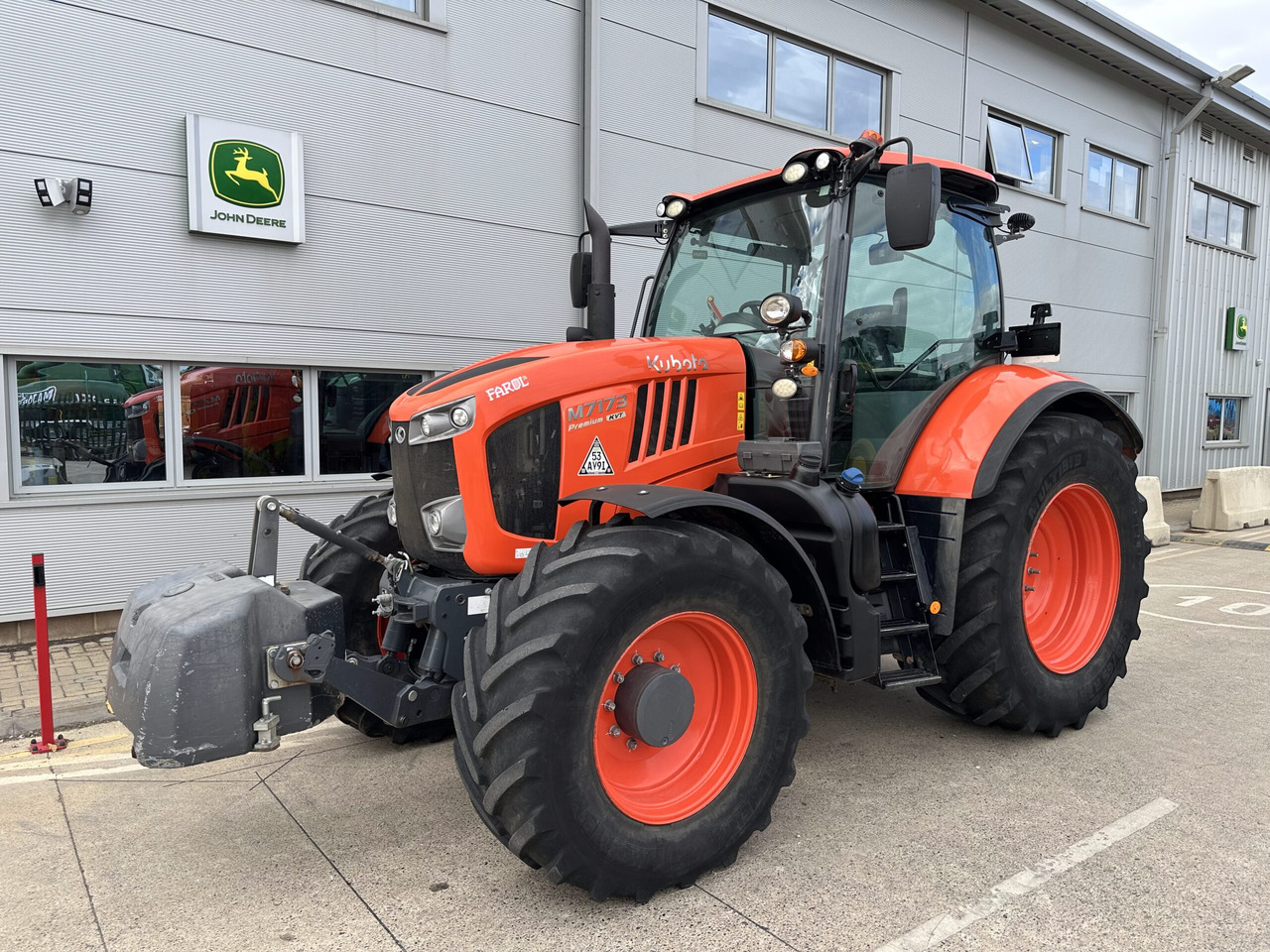 Kubota M7173 - Tractor: afbeelding 1 Kubota M7173 - Tractor: afbeelding 1