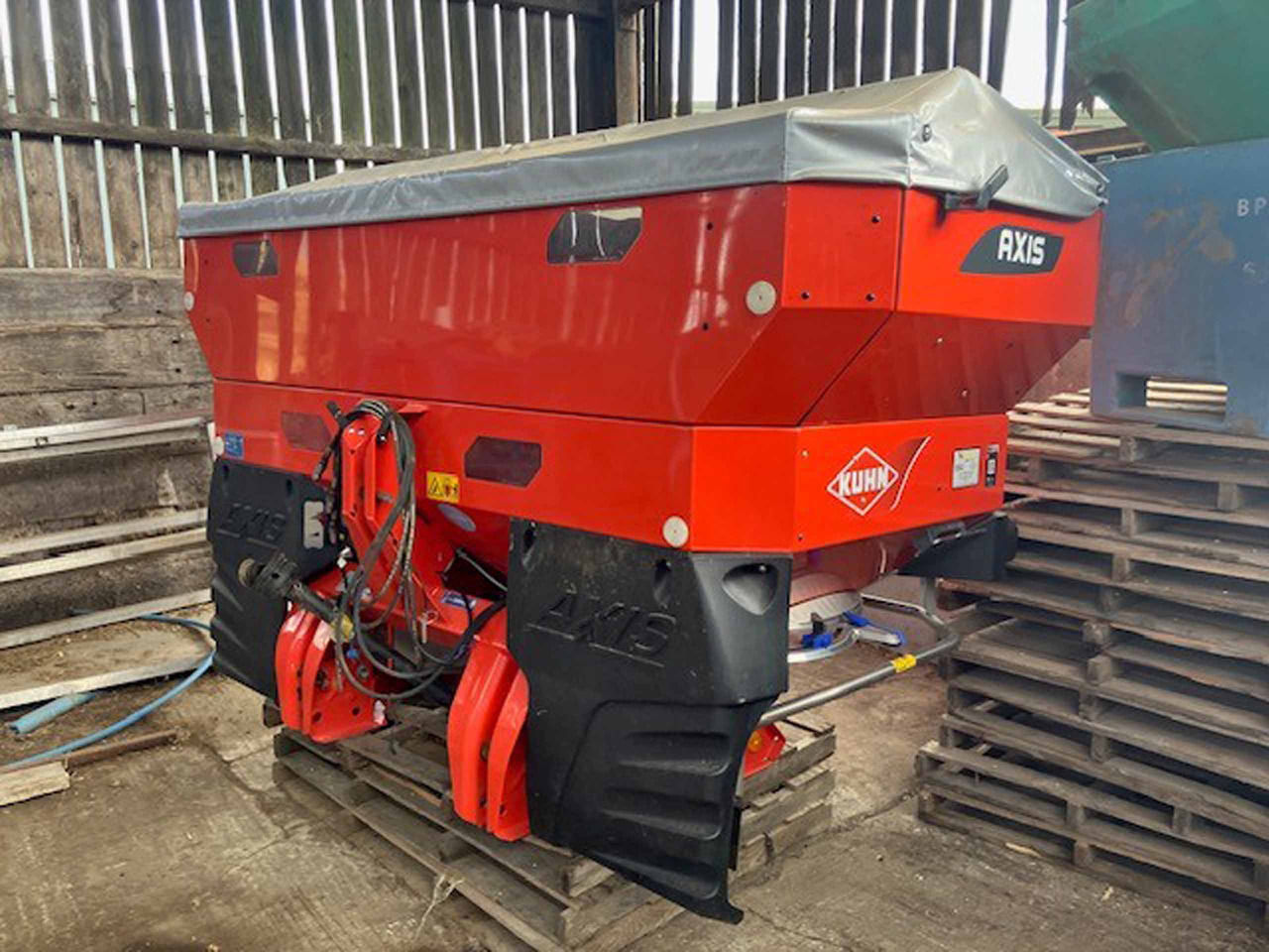 Kuhn Axis 30.2D - Kunstmeststrooier: afbeelding 1 Kuhn Axis 30.2D - Kunstmeststrooier: afbeelding 1