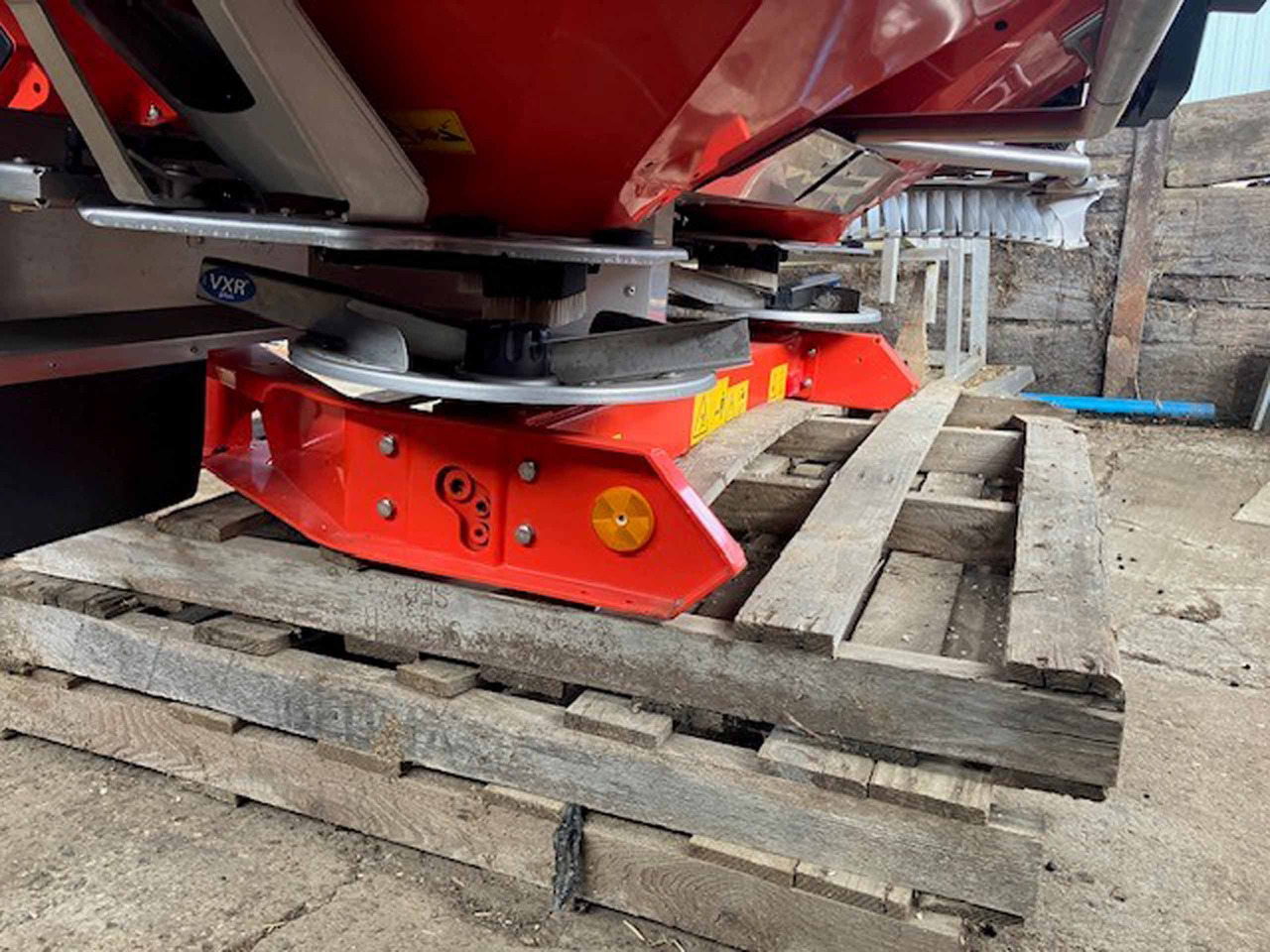 Kuhn Axis 30.2D - Kunstmeststrooier: afbeelding 4 Kuhn Axis 30.2D - Kunstmeststrooier: afbeelding 4