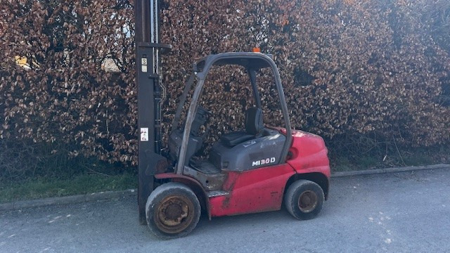 MANITOU MI30D - Diesel heftruck: afbeelding 3 MANITOU MI30D - Diesel heftruck: afbeelding 3