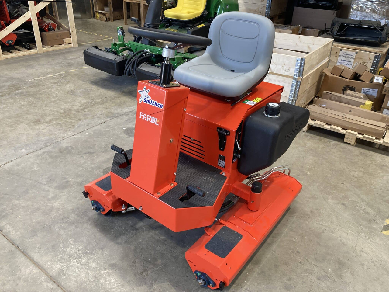 Smithco Tournament Ultra 7580 Greensroller - Tuinmachine: afbeelding 4 Smithco Tournament Ultra 7580 Greensroller - Tuinmachine: afbeelding 4