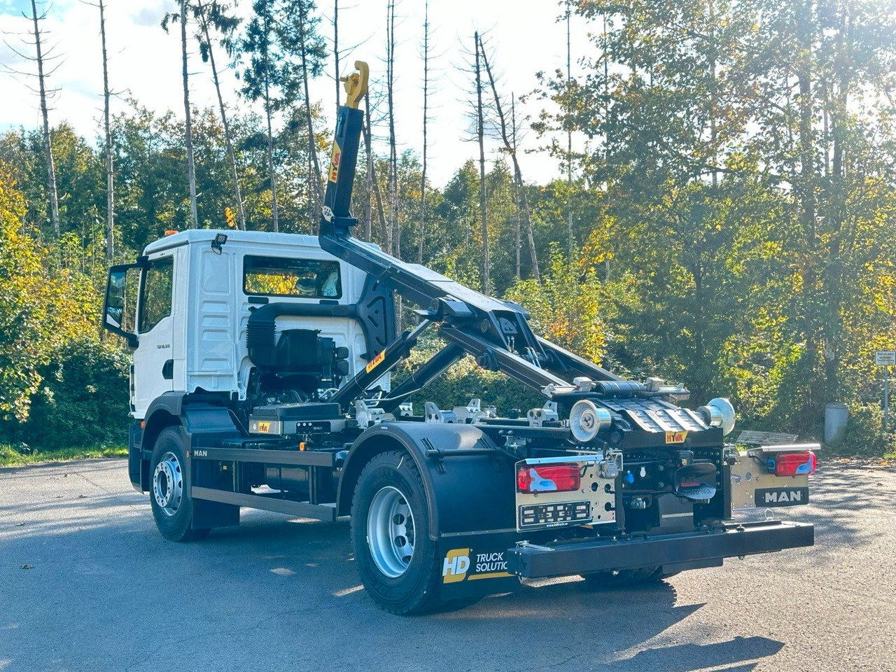 MAN TGM 18.320 4x2 Euro 6e Hyva 12-45 - Haakarmsysteem vrachtwagen, Kraanwagen: afbeelding 4 MAN TGM 18.320 4x2 Euro 6e Hyva 12-45 - Haakarmsysteem vrachtwagen, Kraanwagen: afbeelding 4