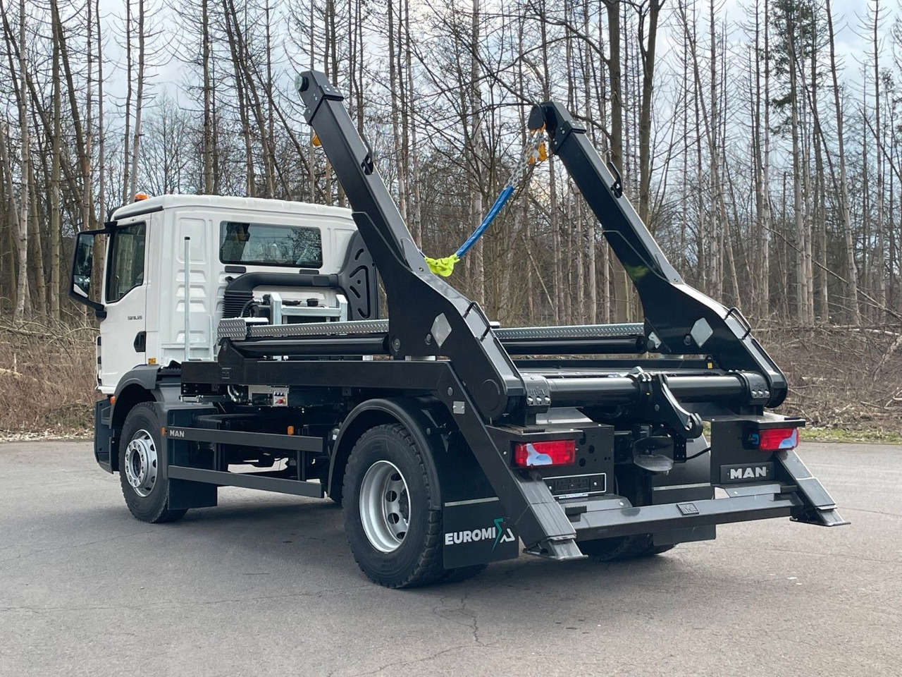 MAN TGM 18.320 4x2 Euro 6e Hyva Absetzkipper - Kipper vrachtwagen, Kraanwagen: afbeelding 4 MAN TGM 18.320 4x2 Euro 6e Hyva Absetzkipper - Kipper vrachtwagen, Kraanwagen: afbeelding 4