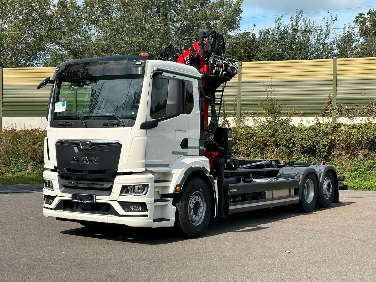 MAN TGS 26.470 6x2 Abrollkipper + Kran EPSILON - Haakarmsysteem vrachtwagen, Kraanwagen: afbeelding 2 MAN TGS 26.470 6x2 Abrollkipper + Kran EPSILON - Haakarmsysteem vrachtwagen, Kraanwagen: afbeelding 2