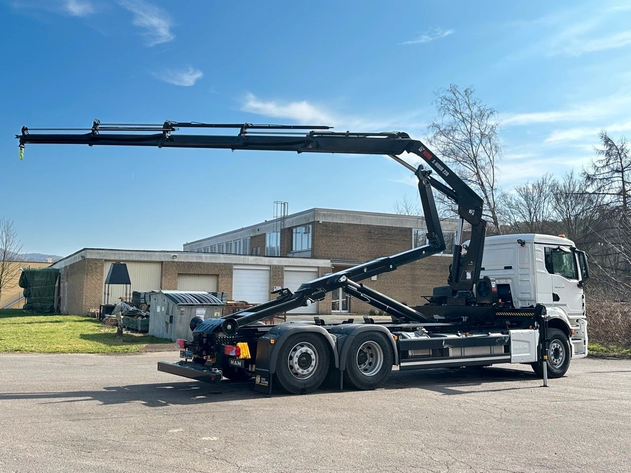 MAN TGS 26.470 6x2 Abrollkipper + Kran Hiab 228-4 - Haakarmsysteem vrachtwagen, Kraanwagen: afbeelding 5 MAN TGS 26.470 6x2 Abrollkipper + Kran Hiab 228-4 - Haakarmsysteem vrachtwagen, Kraanwagen: afbeelding 5