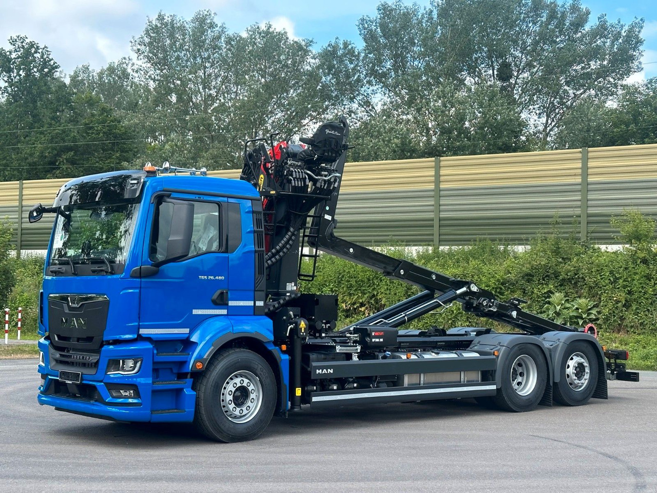 MAN TGS 26.480 6x2 Abrollkipper + Kran EPSILON - Haakarmsysteem vrachtwagen, Kraanwagen: afbeelding 3 MAN TGS 26.480 6x2 Abrollkipper + Kran EPSILON - Haakarmsysteem vrachtwagen, Kraanwagen: afbeelding 3