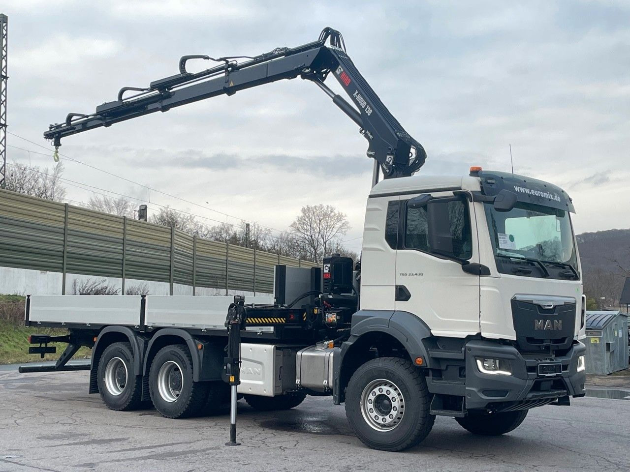 MAN TGS 33.440 6x4 Kran HIAB 138-3 - Vrachtwagen met open laadbak, Kraanwagen: afbeelding 1 MAN TGS 33.440 6x4 Kran HIAB 138-3 - Vrachtwagen met open laadbak, Kraanwagen: afbeelding 1