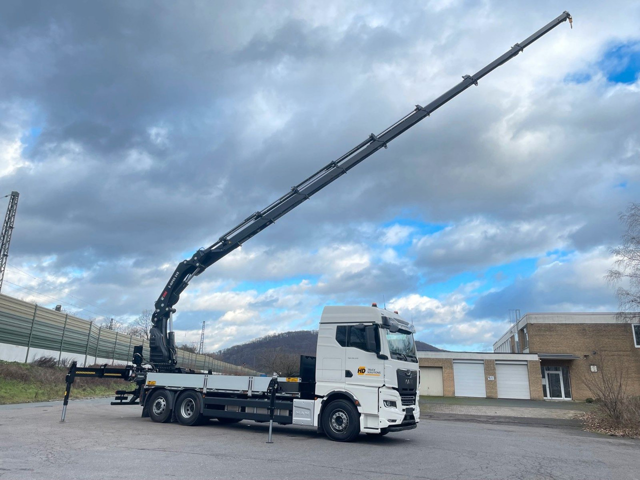 MAN TGX 26.520 TG3 Retarder / 6X2 Hiab 548 E 8 - Kraanwagen: afbeelding 1 MAN TGX 26.520 TG3 Retarder / 6X2 Hiab 548 E 8 - Kraanwagen: afbeelding 1