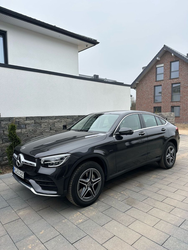Mercedes-Benz GLC 300 GLC -Klasse Coupe GLC 300 e 4Matic - SUV: afbeelding 1 Mercedes-Benz GLC 300 GLC -Klasse Coupe GLC 300 e 4Matic - SUV: afbeelding 1