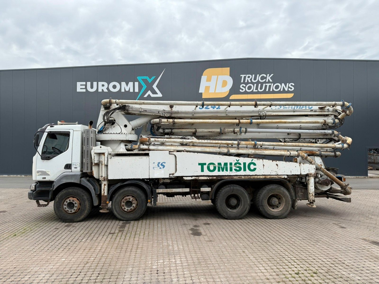 Renault Kerax 420 dci Sermac 41m Betonpumpe - Betonpomp: afbeelding 2 Renault Kerax 420 dci Sermac 41m Betonpumpe - Betonpomp: afbeelding 2