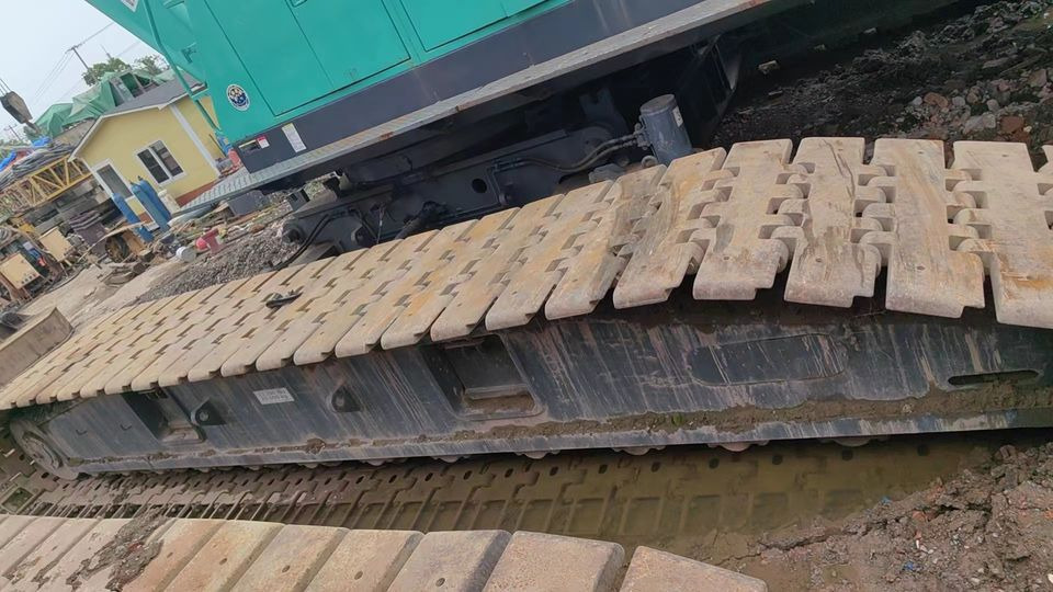 KOBELCO 150TON Crawler Crane for Containers Original Second Hand with Core Components on Sale! - Rupskraan: afbeelding 3 KOBELCO 150TON Crawler Crane for Containers Original Second Hand with Core Components on Sale! - Rupskraan: afbeelding 3