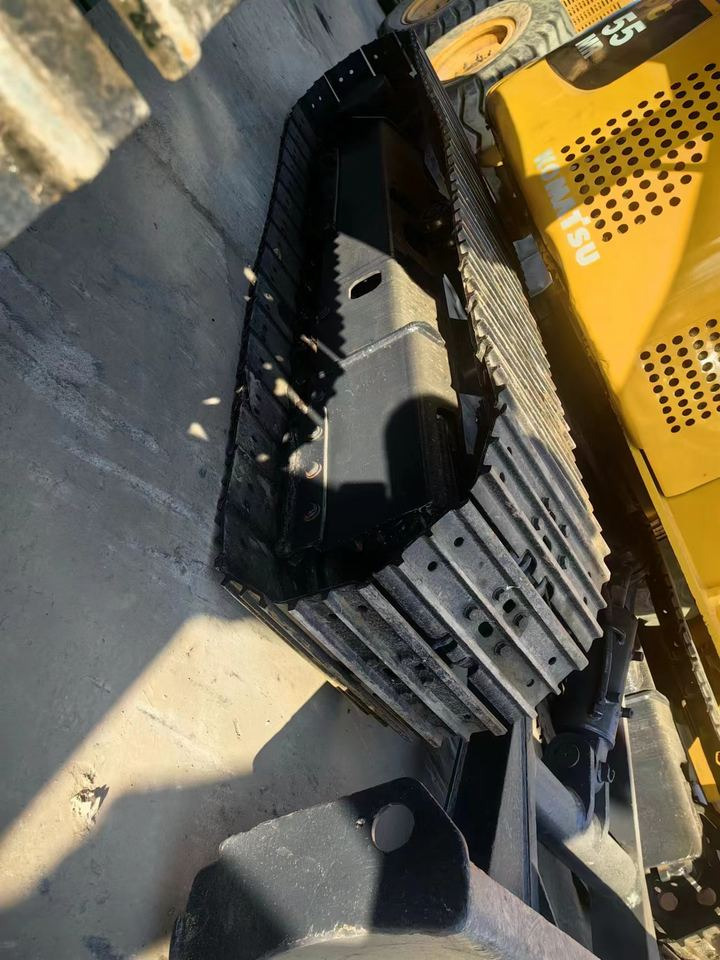 Original Good Condition USED Excavator PC-55MR 5 Ton Mini Excavator Crawler Excavator for Komatsu - Minigraafmachine: afbeelding 5 Original Good Condition USED Excavator PC-55MR 5 Ton Mini Excavator Crawler Excavator for Komatsu - Minigraafmachine: afbeelding 5