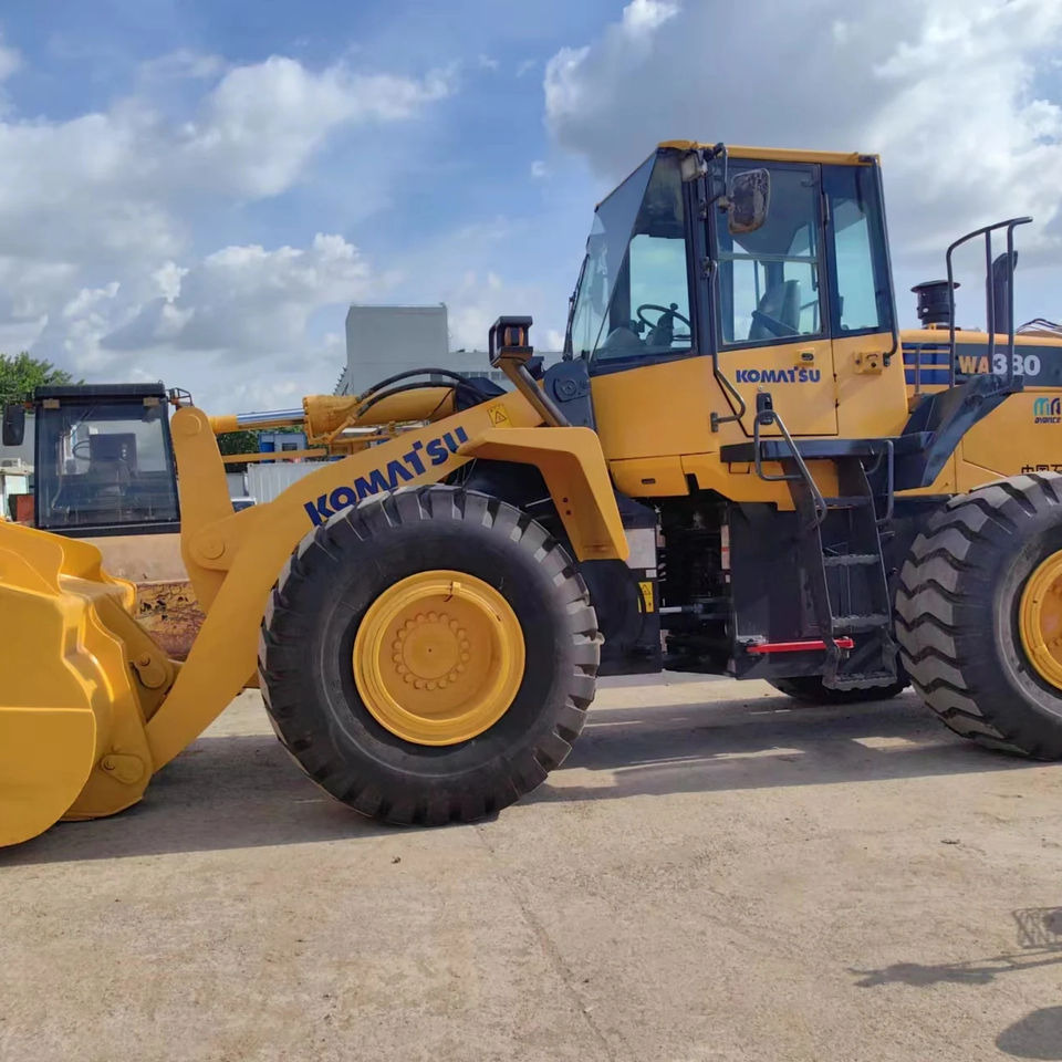 Original Good Condition Used Loader WA380Z-6 5 Ton Wheel Loader Construction Machinery for Komatsu - Wiellader: afbeelding 1 Original Good Condition Used Loader WA380Z-6 5 Ton Wheel Loader Construction Machinery for Komatsu - Wiellader: afbeelding 1
