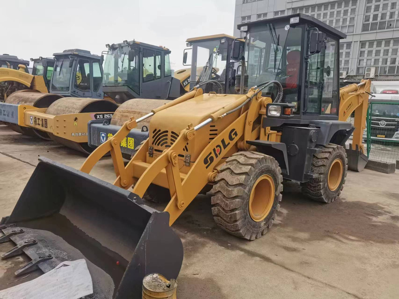 SDLG LGB680 - Graaflaadmachine: afbeelding 2 SDLG LGB680 - Graaflaadmachine: afbeelding 2