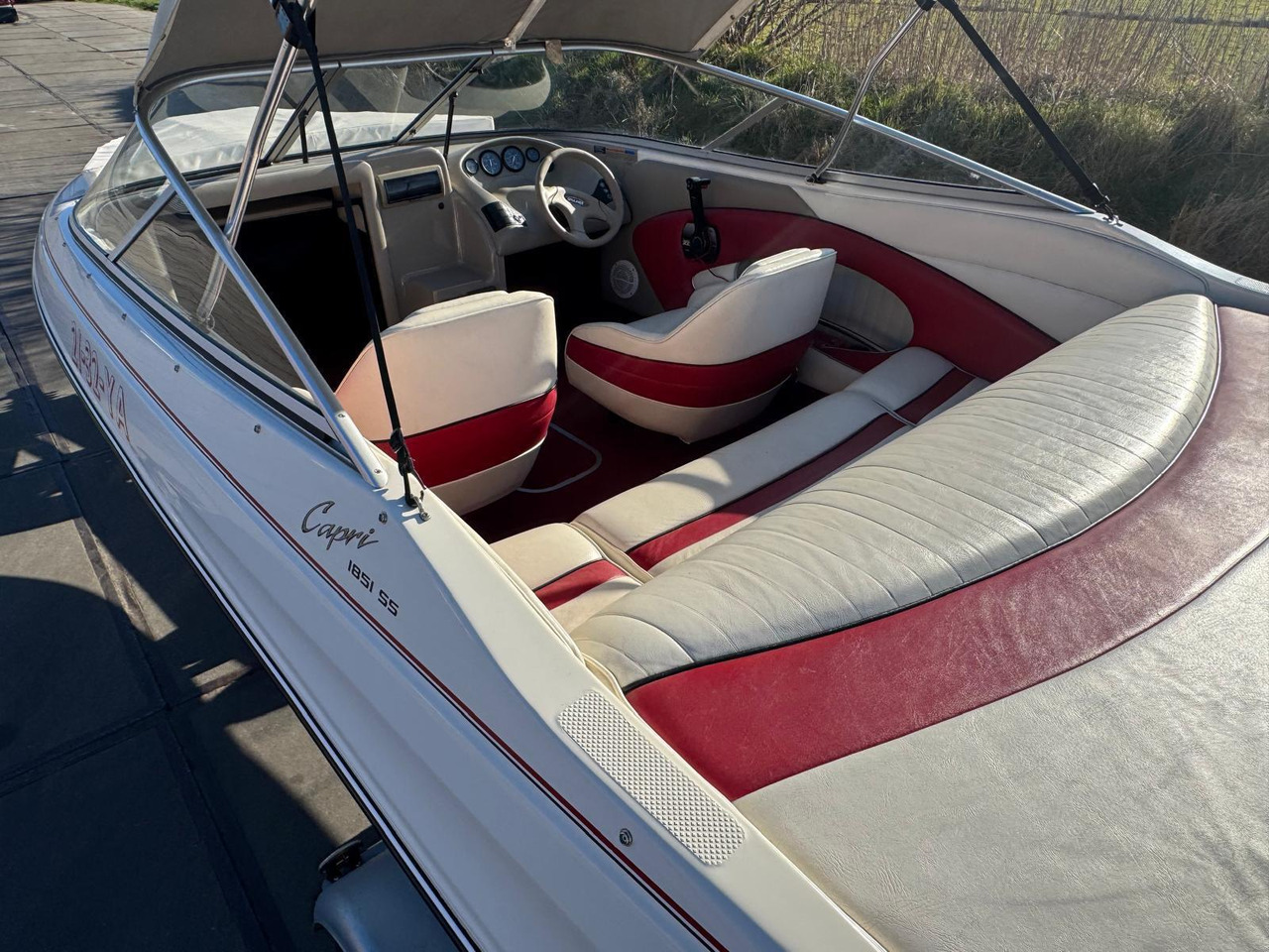 Bayliner Capri 1851 SS 4,3L V6+ Kalf Trailer - Andere machine: afbeelding 2 Bayliner Capri 1851 SS 4,3L V6+ Kalf Trailer - Andere machine: afbeelding 2