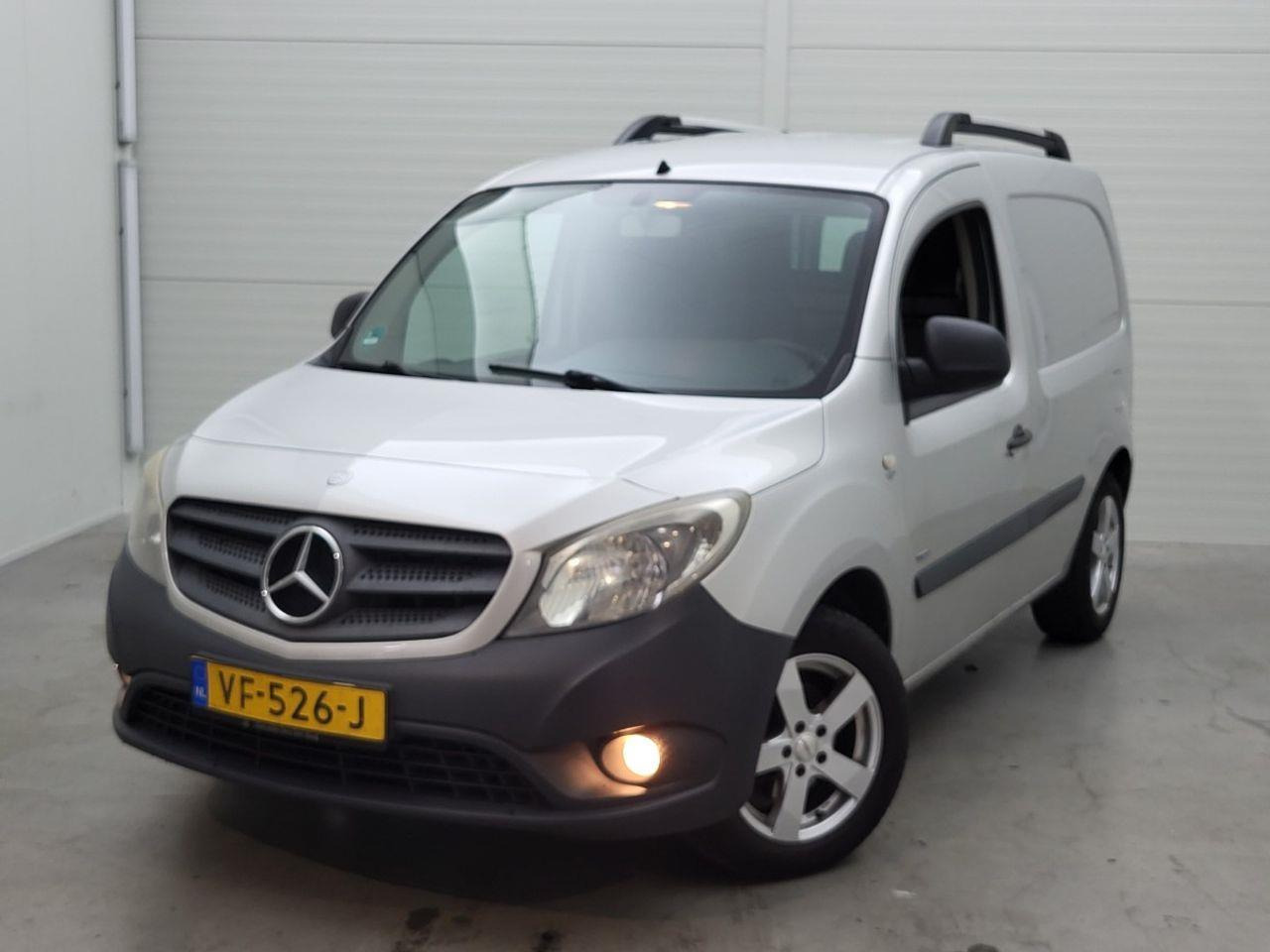 Mercedes - Benz Citan 109 CDI BlueEFFICIENCY | 2013 | 275.477 km | VF526J | NAP: Logisch - Andere machine: afbeelding 1 Mercedes - Benz Citan 109 CDI BlueEFFICIENCY | 2013 | 275.477 km | VF526J | NAP: Logisch - Andere machine: afbeelding 1