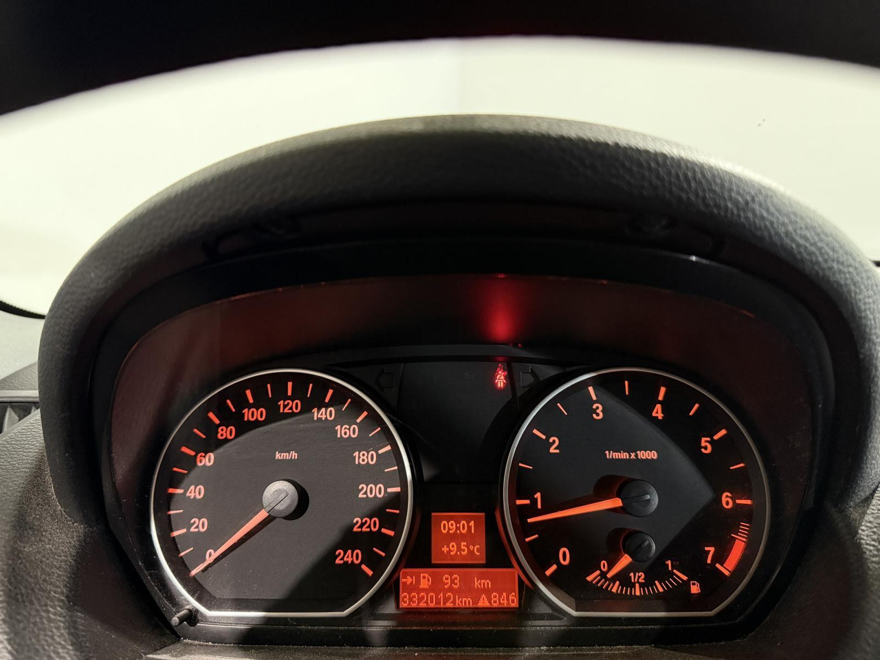 BMW | 1-serie | 116i Introduction | 2007 | 332.014 km | 57XXLG | Logisch - Hatchback: afbeelding 5 BMW | 1-serie | 116i Introduction | 2007 | 332.014 km | 57XXLG | Logisch - Hatchback: afbeelding 5