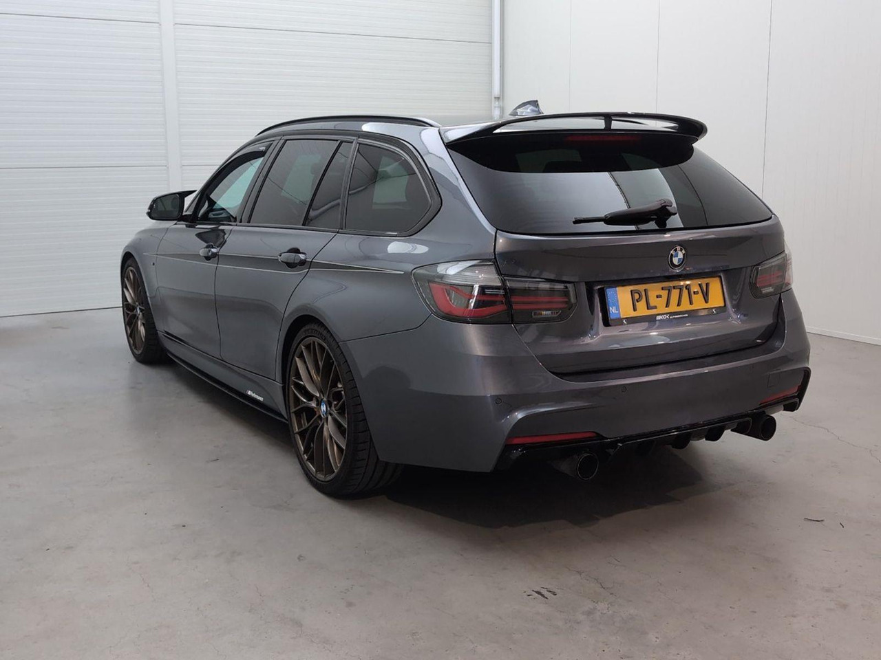 BMW 3-serie Touring 340i xDrive High Executive | 2017 | 202.316 km | Automaat | PL771V | NAP: Geen oordeel - Personenwagen: afbeelding 3 BMW 3-serie Touring 340i xDrive High Executive | 2017 | 202.316 km | Automaat | PL771V | NAP: Geen oordeel - Personenwagen: afbeelding 3