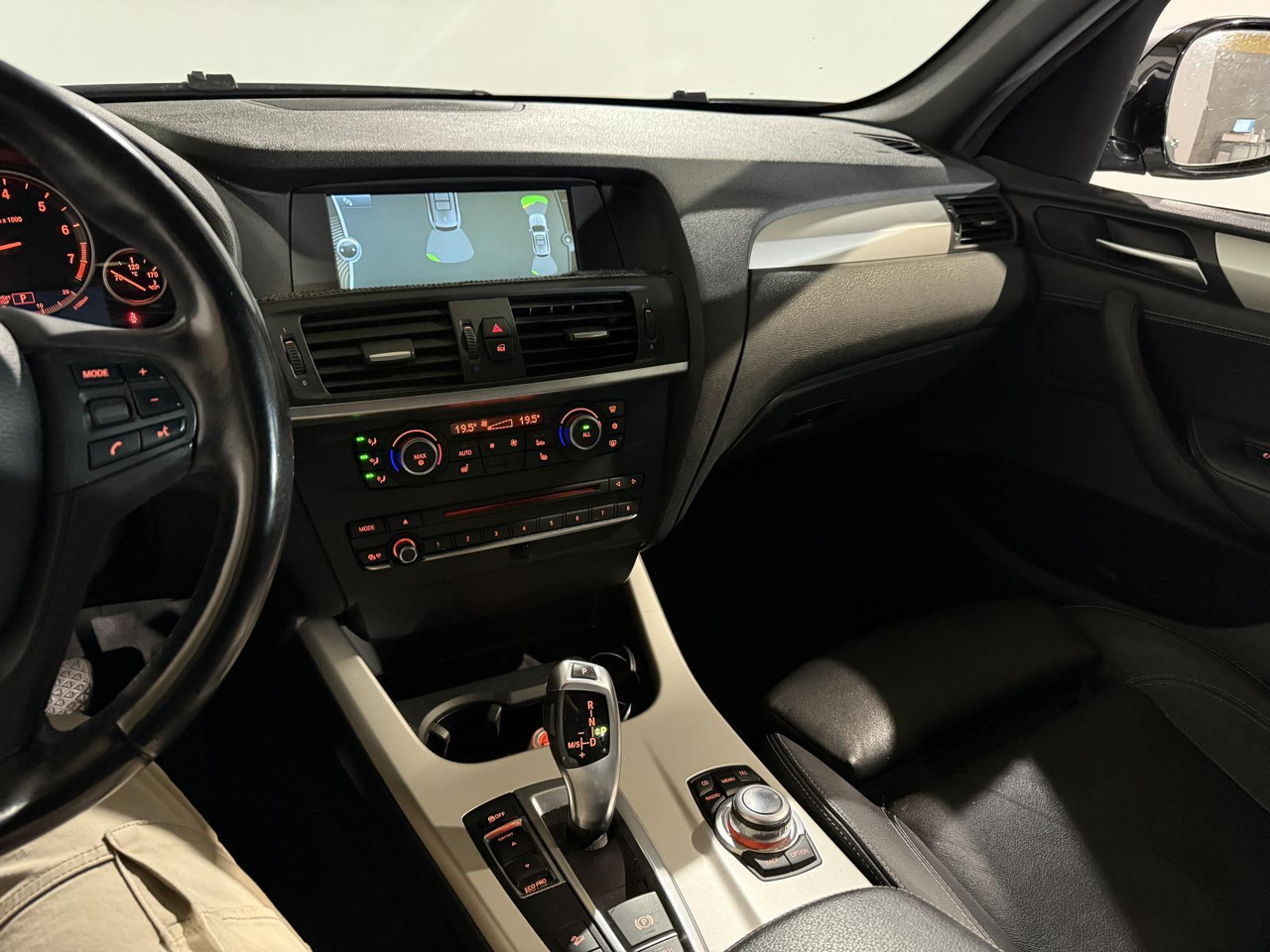BMW | X3 | xDrive20i High Executive | 2013 | 252.834 km | Automaat | 33ZLN8 | Logisch - SUV: afbeelding 2 BMW | X3 | xDrive20i High Executive | 2013 | 252.834 km | Automaat | 33ZLN8 | Logisch - SUV: afbeelding 2