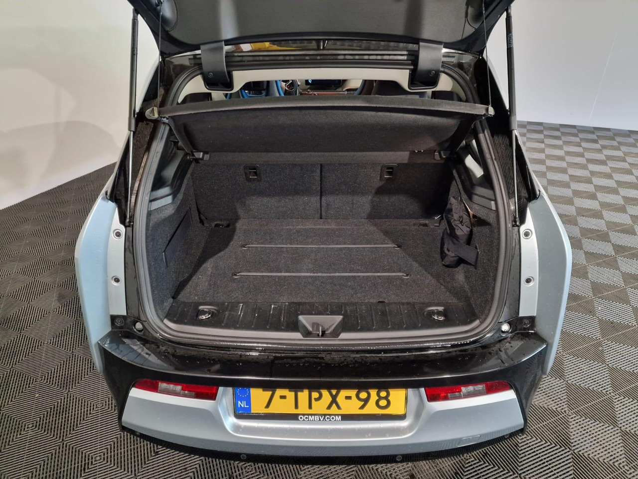 BMW i3 Range Extender 7-TPX-98 - Personenwagen: afbeelding 3 BMW i3 Range Extender 7-TPX-98 - Personenwagen: afbeelding 3