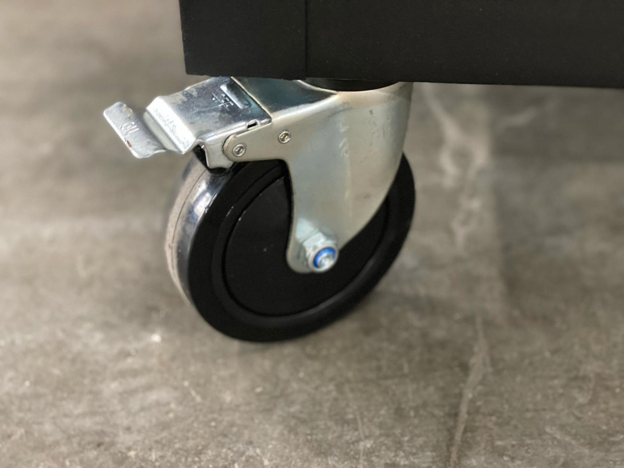 Beuker Xtra Big Gereedschapskist Nieuw - Werkplaats toebehoor: afbeelding 2 Beuker Xtra Big Gereedschapskist Nieuw - Werkplaats toebehoor: afbeelding 2