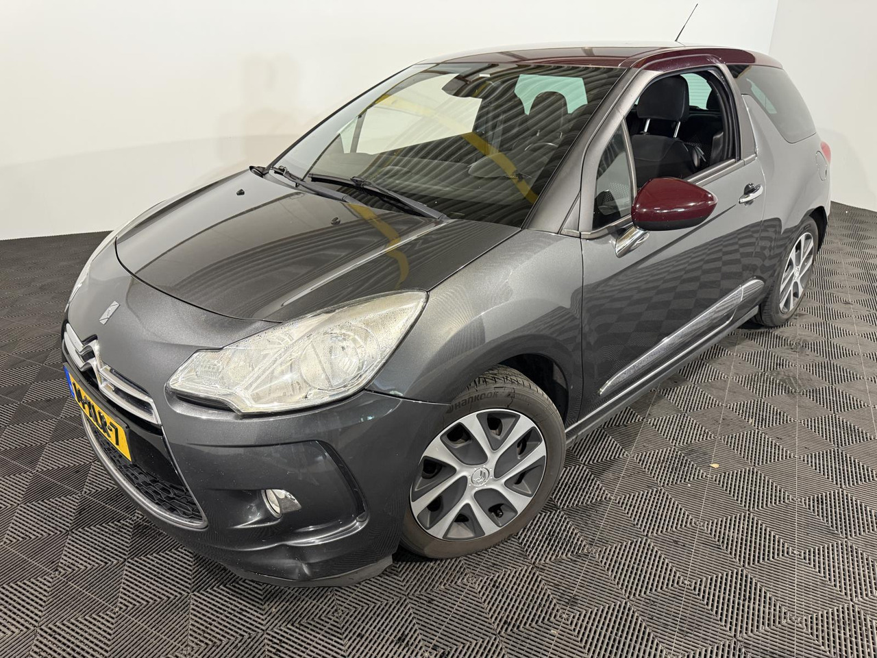 Citroen DS3 1.6 e-HDi So Chic | 2012 | 277.448 km | 14-XLR-7 - Hatchback: afbeelding 1 Citroen DS3 1.6 e-HDi So Chic | 2012 | 277.448 km | 14-XLR-7 - Hatchback: afbeelding 1