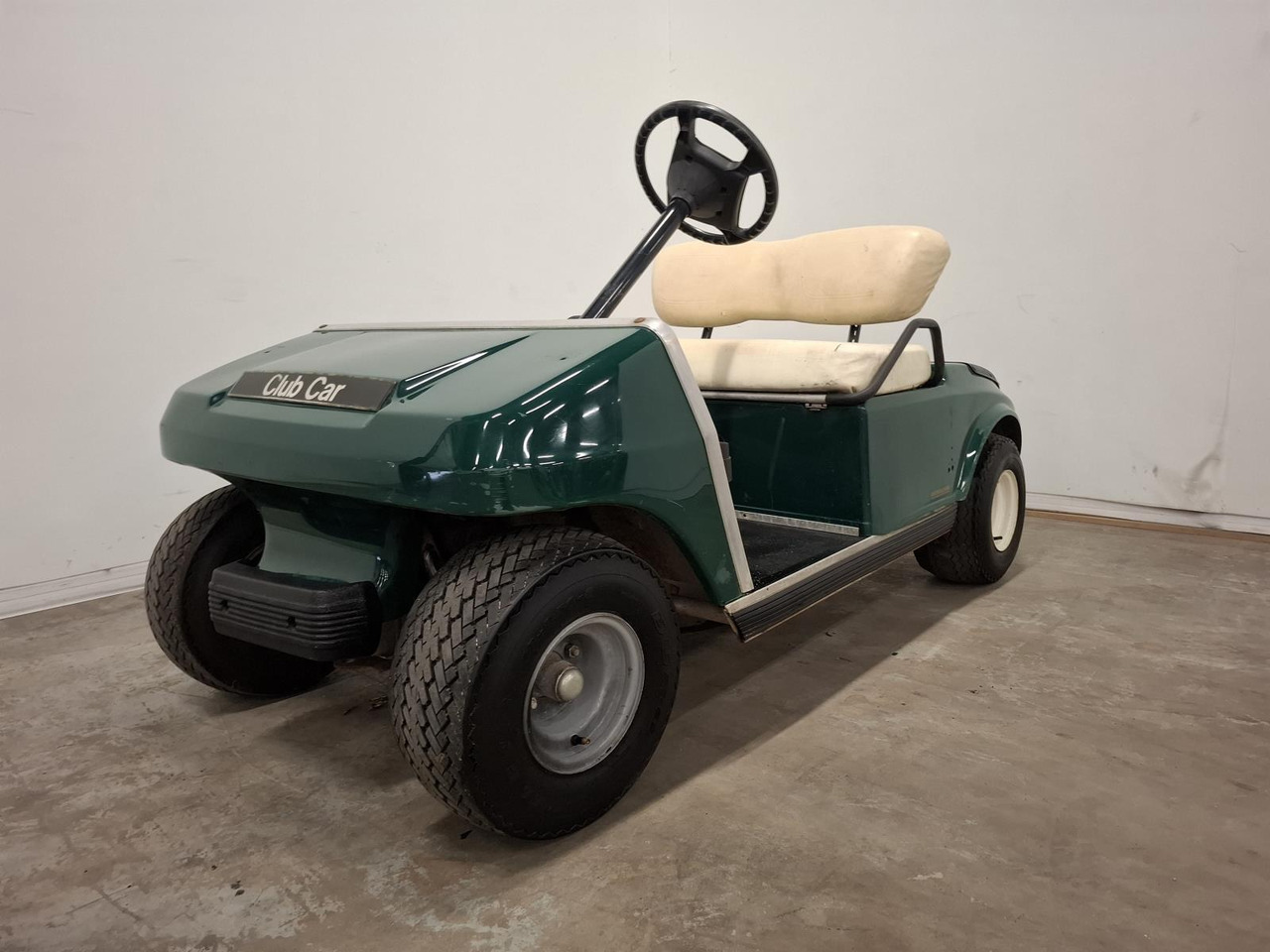 ClubCar DS 2 seater (1) A9747-622827 - Handicart: afbeelding 1 ClubCar DS 2 seater (1) A9747-622827 - Handicart: afbeelding 1