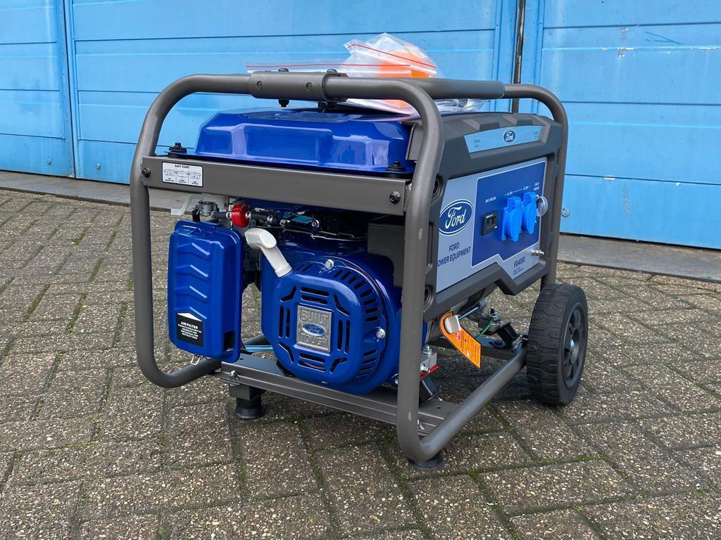 Ford FG4050 Benzine Generator - Industrie generator: afbeelding 1 Ford FG4050 Benzine Generator - Industrie generator: afbeelding 1