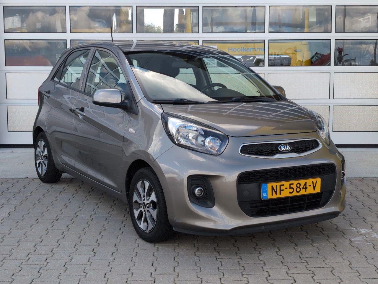 Kia Picanto 1.0 CVVT EconomyPlusLine | 2017 | 139.086 km | NF584V | NAP: Logisch - Hatchback: afbeelding 2 Kia Picanto 1.0 CVVT EconomyPlusLine | 2017 | 139.086 km | NF584V | NAP: Logisch - Hatchback: afbeelding 2